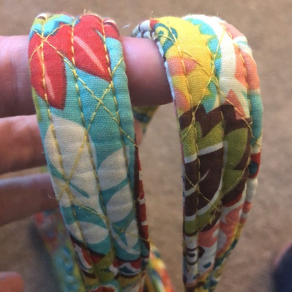 Retired Vera Bradley Provencial Hand Bag - Picture 3 of 7